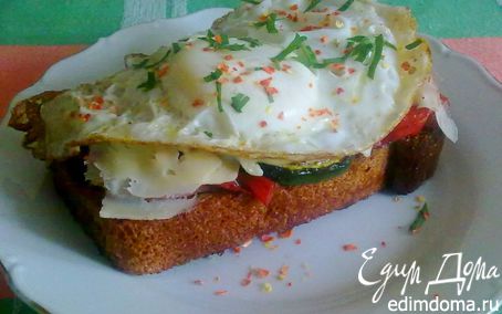 Рецепт Бутерброд с беконом и яйцом (на завтрак для Ани)