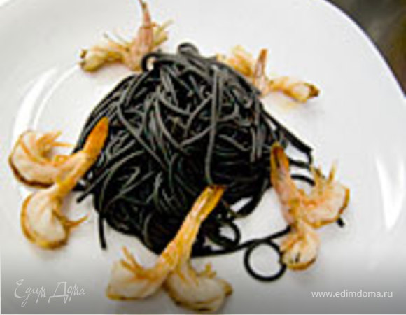 Чёрные спагетти с морепродуктами