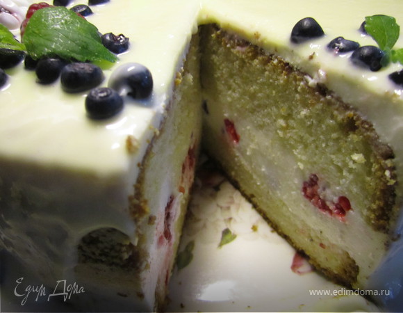 Торт "Летний" с творожно-малиновым суфле.