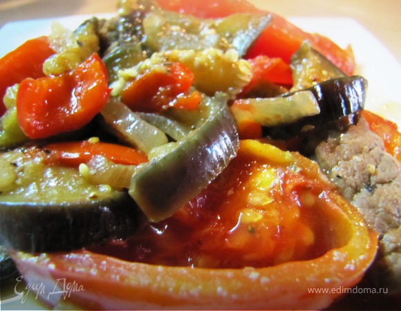 Дамляма — августовское рагу из мяса с овощами