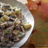 Салат с курицей и грибами (по мотивам Оливье)