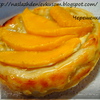 Пирожные со сливой, манго и козьим сыром
