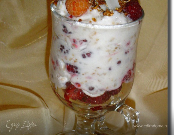"Cranachan with raspberries" - десерт из Шотландии