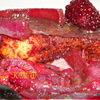 Утиная грудка в луково-карамельном соусе с ягодами