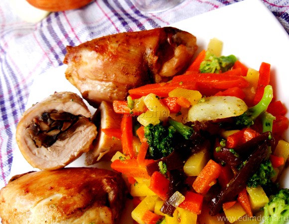 Фаршированные куриные бедра - пошаговый рецепт с фото на конференц-зал-самара.рф
