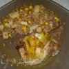 Бедро индейки из духовки и гречка с сельдереем и кукурузой