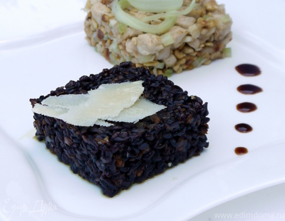 Куриный салат с черным рисом Venere