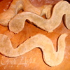 Слоеные змейки с сырным брюшком