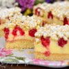 Тертый ванильный пирог-безе с ягодой малиной