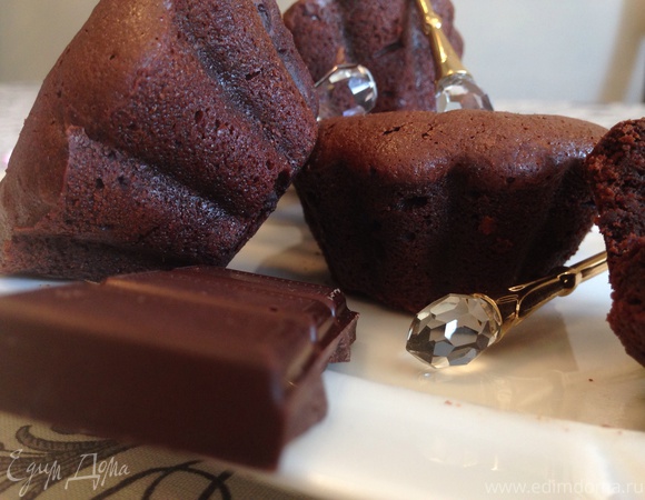 Шоколадные кексы с жидкой сахарной начинкой