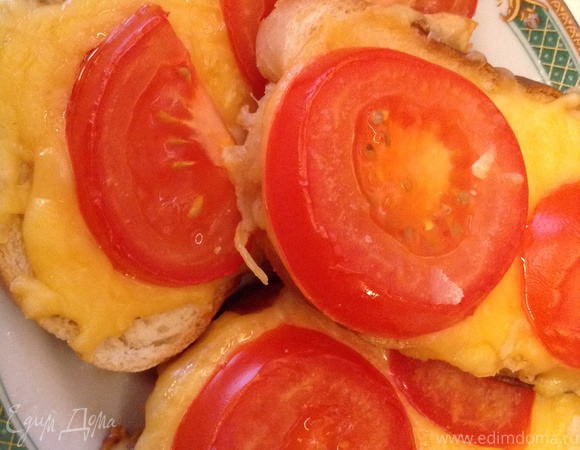 Бутерброды с помидором, сыром и чесноком — рецепт с фото пошагово