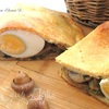 Пирог с яйцами и грибами