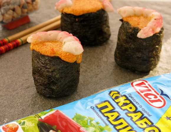 Суши мини-торт с крабовыми палочками