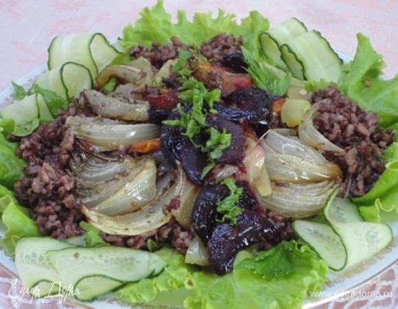 Печеные овощи с красным рисом