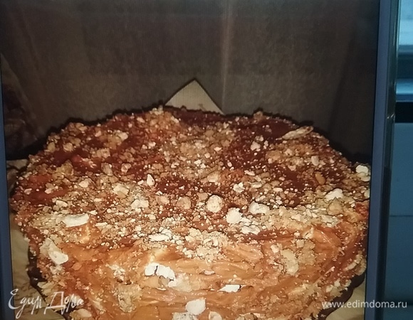 Торт "Особенный", грецкие орехи под безе