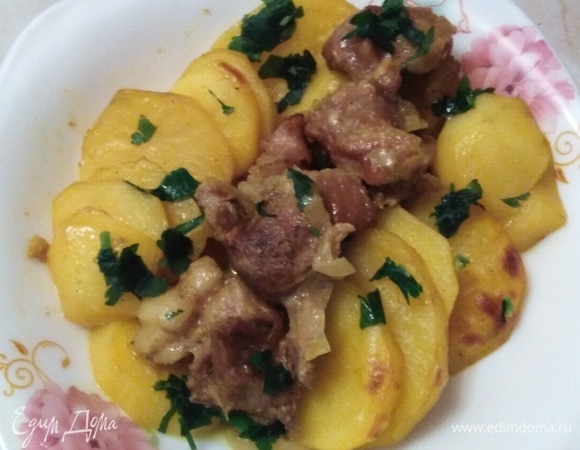 Свинина, запеченная с картофелем | Каталог рецептов
