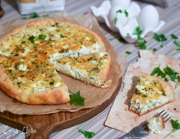 Рецепт и фото Пирог с адыгейским сыром и зеленью — Сочетайзер
