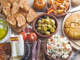 Вечная сиеста: 10 популярных блюд Испании, которые стоит попробовать