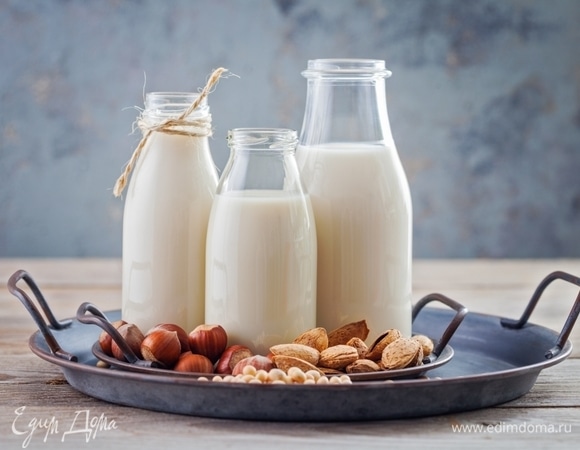 Аллерголог развеяла миф о пользе растительного молока