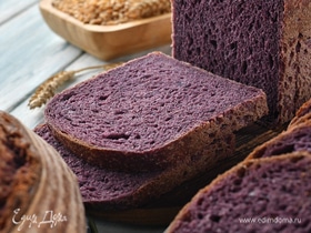 Омские ученые испекли фиолетовый хлеб — чем он лучше обычного?