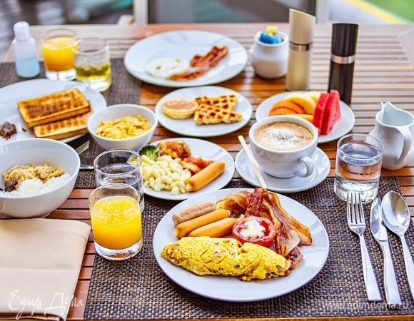 Самый популярный завтрак признали «худшим» — диетолог объяснила, почему так