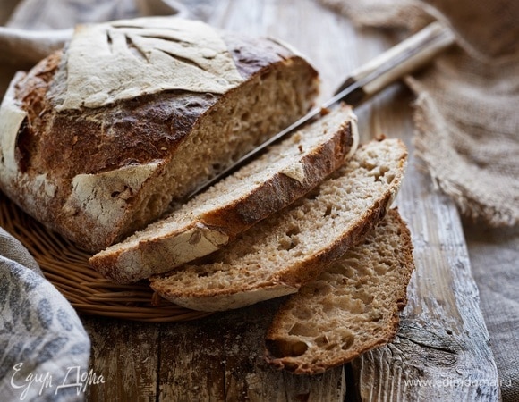 Эксперты призвали не отказываться от хлеба даже на диете — вот как его нужно есть