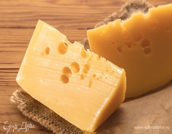 «2 кусочка — это максимум»: диетолог Игнатикова сказала, чем вреден желтый сыр