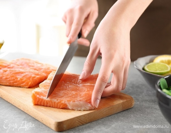 Как устранить запах рыбы с разделочной доски — 5 проверенных способов