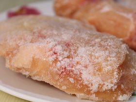 Срезать или выбросить? Что делать, если замороженное мясо покрылось белыми пятнами
