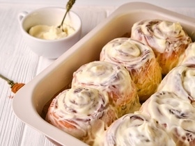 Кулинарам предложили рецепт булочек с корицей, которые всегда получаются Кулинарам предложили рецепт булочек с корицей, которые всегда получаются