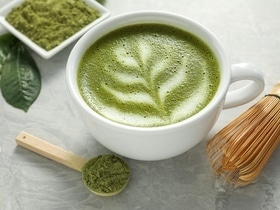 Диетолог рассказал, почему иногда чай матча нельзя вредит даже здоровым людям Диетолог рассказал, почему иногда чай матча нельзя вредит даже здоровым людям