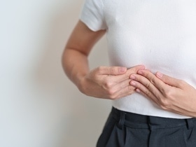 Врача спросили о напитках, "уничтожающих" печень — она назвала сразу 3 Врача спросили о напитках, "уничтожающих" печень — она назвала сразу 3