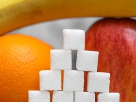 Патологический характер: фруктоза влияет на иммунитет, но, к сожалению, не так, как нам хотелось бы