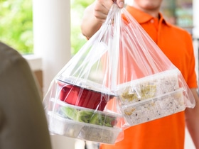 В нас пропал дух авантюризма: рынок готовой еды в России вырос на 32% В нас пропал дух авантюризма: рынок готовой еды в России вырос на 32%