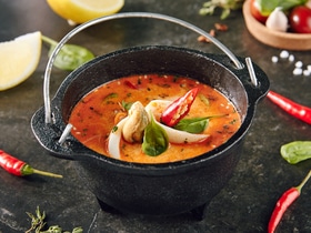 Как улучшить чили: необычные советы от актера Брайана Баумгартнера из сериала "Офис" Как улучшить чили: необычные советы от актера Брайана Баумгартнера из сериала "Офис"