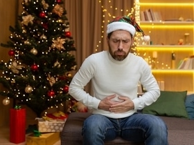 Дискомфорт уже в начале праздника: как сделать так, чтобы в разгар новогодней ночи не скрутило живот Дискомфорт уже в начале праздника: как сделать так, чтобы в разгар новогодней ночи не скрутило живот