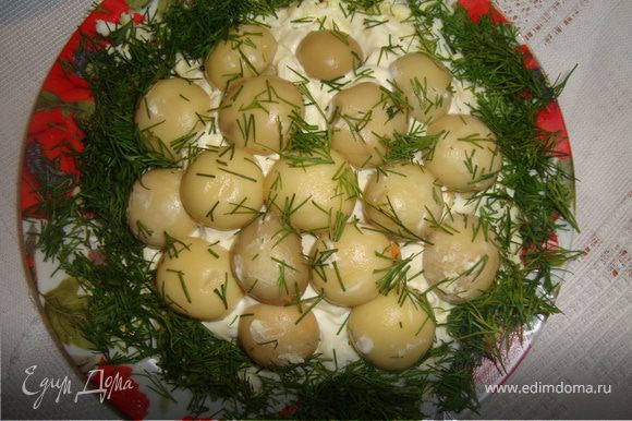 Салаты с крабовыми палочками и грибами — 6 рецептов с фото пошагово
