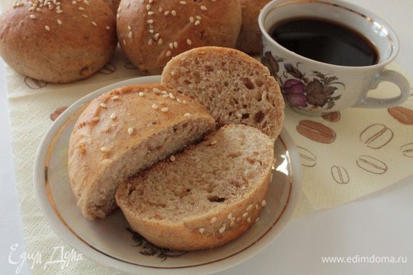 А вместо хлеба можно испечь вот такие булочки от Зарины, http://www.edimdoma.ru/retsepty/63068-bulochki-pshenichno-rzhanye, они очень вкусные, я их пекла уже несколько раз, рекомендую!!!
