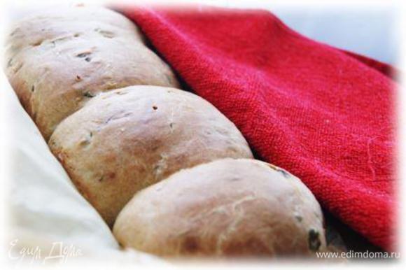 Отличным дополнением к ужину стал чесночный хлеб от Лизы Оливер! Ну оочень вкусный хлебушек=)http://www.edimdoma.ru/retsepty/66659-chesnochnyy-hleb-s-petrushkoy