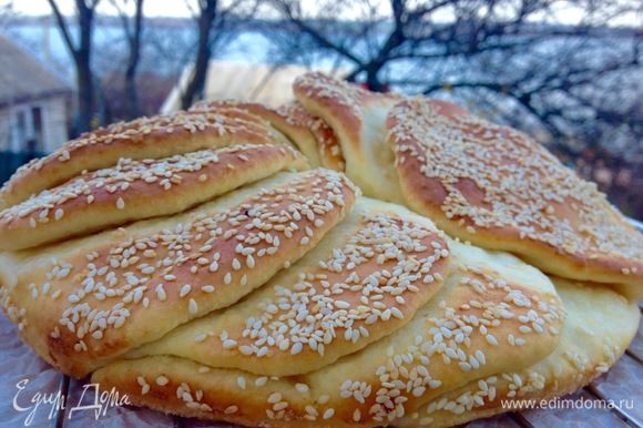Пеките этот простой рецепт и наслаждайтесь вкусом свежего хлеба. :)