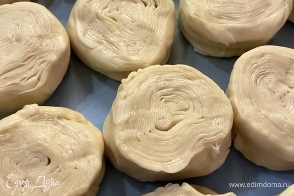 Слоеное тесто своими руками – пошаговый рецепт приготовления с фото