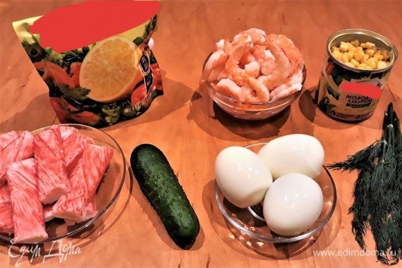 Салат с креветками и крабовыми палочками, рецепт с фото