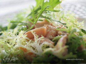 Салат из семги с лаймом