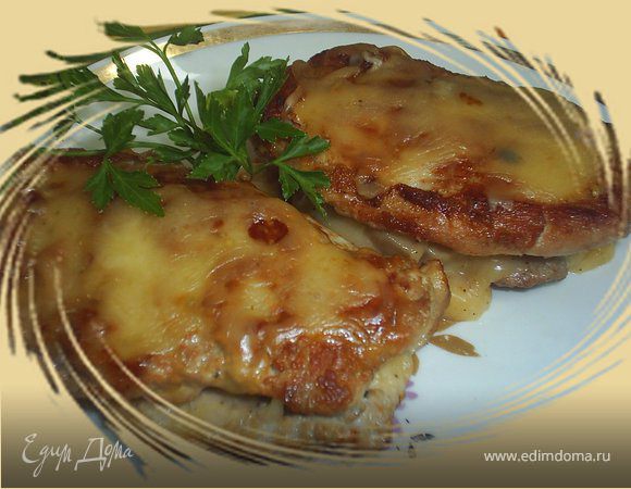 Свинина, запеченная с грибами и сыром рецепт с фото пошагово - lilyhammer.ru