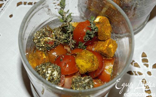 Рецепт Салат из перца с фетой и помидорами