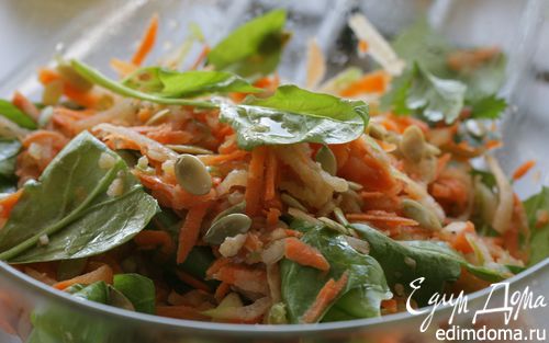 Рецепт Салат из яблок и моркови