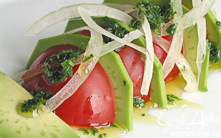 Рецепт Салат из авокадо с томатами