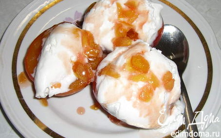 Рецепт Персиковый десерт с пломбиром