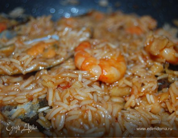 Рис с креветками, мидиями и соусом терияки