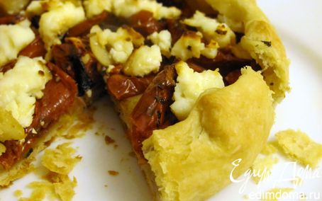 Рецепт Мини-пирог с вялеными помидорами и фетой